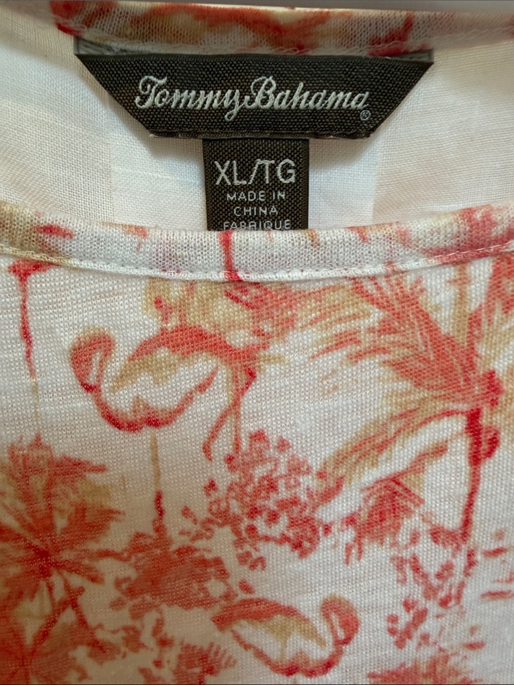 Tommy Bahama sz XL 100% Linen short sleeve top - Flamingos w White Crisp linen
